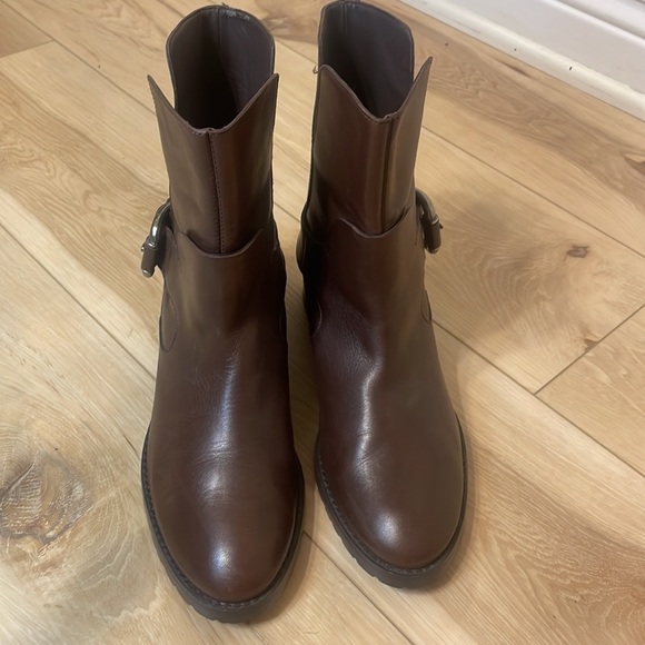 Donald J Pliner Brown Leather Booties Size 7 - Picture 7 of 15